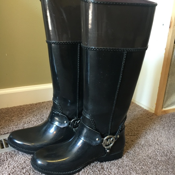 Michael Kors Rain/Winter Boots - Picture 1 of 3